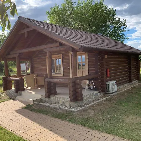 Istenszeke Tanya Apartment Magyarfalva